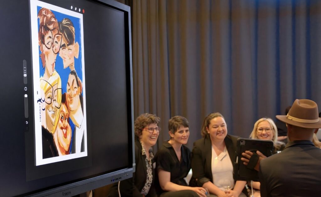 Caricaturiste en salle de récéption pour les 30 ans de Promatec